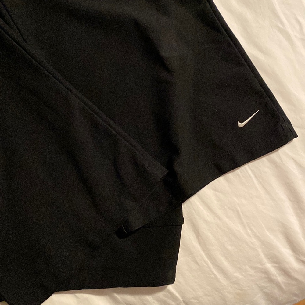 Cropped Nike yoga pants capri